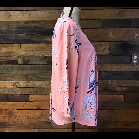 St. John’s Bay Top - Picture 3 of 6